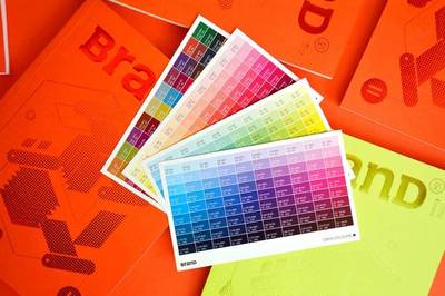 《設計師與印刷II-印刷色彩》 當理論遇上實踐，隨書限量Riso月歷點亮創意日常